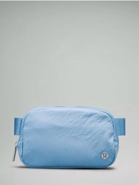 Lululemon belt bag